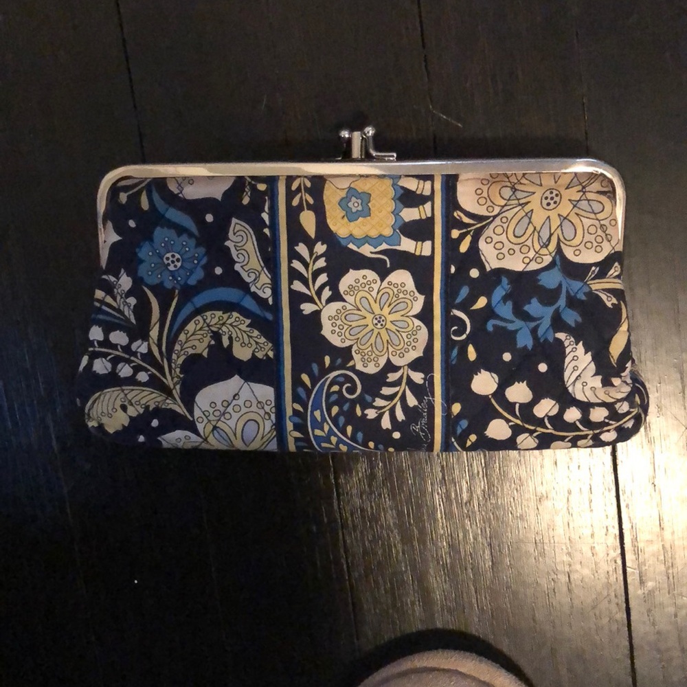 Vera Bradley wallet
